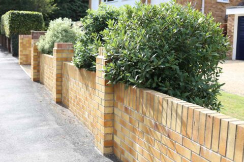 Brick Wall Builders in Cobham KT11