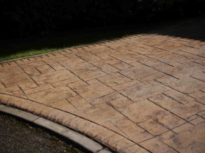 Coloured concrete driveway Leatherhead