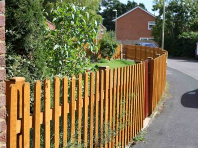 Fencing installers near Epsom